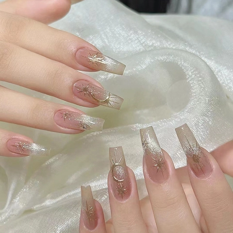 Lange Sarg Cat Eye Kunstnägel Goldene Sonne Mond Muster Glitzernde Luxus Falsche Nägel Für Frauen