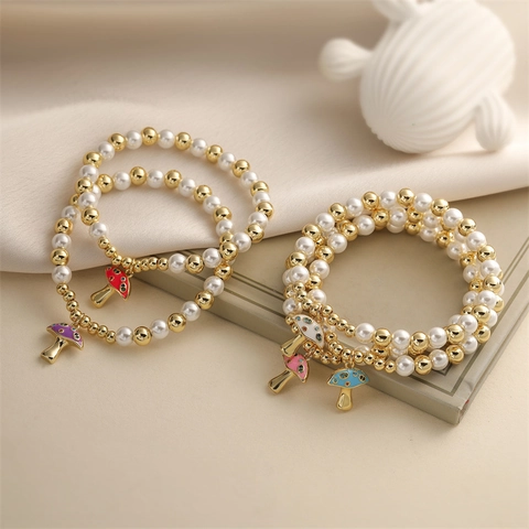 Künstliche Perlenarmband Mit Künstliche Perlenimitation Und Kupferperlen Emaille Pilzanhänger Süßer Modeschmuck Für Frauen