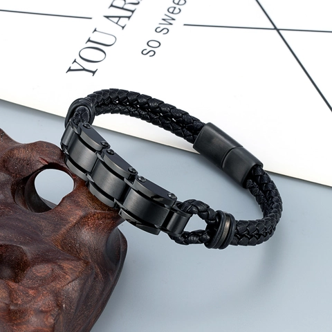 Bracelet En Cuir Véritable Tressé Avec Fermoir Magnétique En Acier Inoxydable 316L Bangle Punk Personnalisé Homme