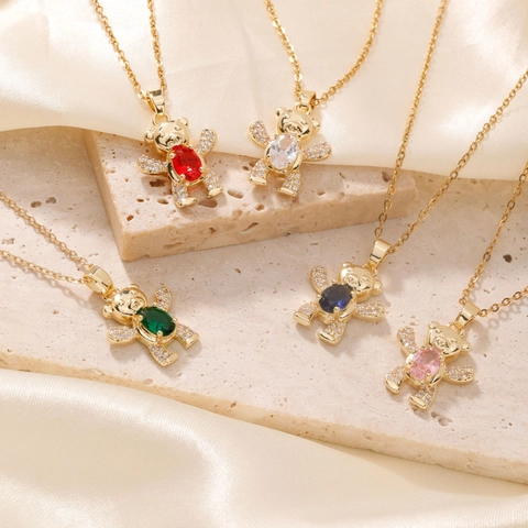 Collier Pendentif Ours en Peluche en Cuivre Zirconia Plaqué Or Forme d'Animal Chaîne de Clavicule pour Femmes Bijoux Cadeau