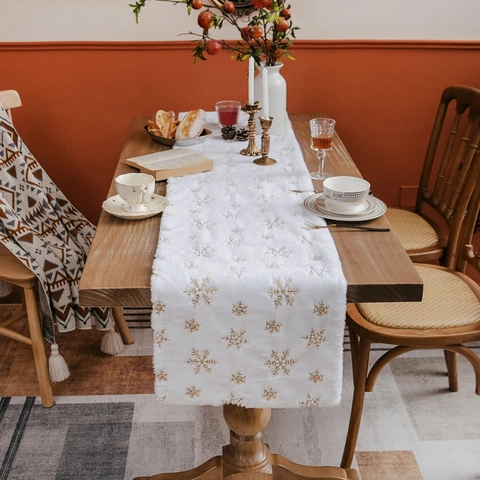 Camino De Mesa Navidad Felpa Blanca Piel Sintética Lentejuelas Bordado Copo De Nieve Fiesta Cena Elegante Invierno Decoración