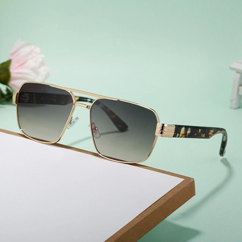 Square Sunglasses Metal Frame Double Bridge UV400 Gradient Lens Fashion Retro Outdoor Eyewear