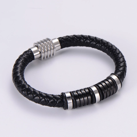 Bracciale In Pelle Intrecciata Con Chiusura Magnetica In Acciaio Inossidabile E Anelli In Metallo Punk Rock Da Uomo