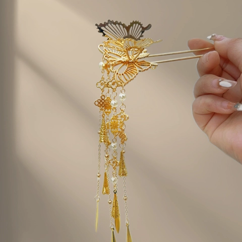 Forcina per Capelli Farfalla Stile Cinese Vintage Lega Nappa Lunga Perla Artificial Sintetica Forcella a U Elegante Hanfu Accessorio Donna