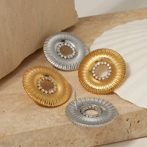 Boucles D'oreilles Rondes En Acier Inoxydable Avec Zircon Incrusté Texture Rayonnante Polissage Élevé Bijoux Mode Pour Femmes