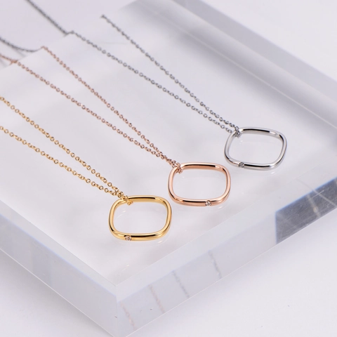 Collana Con Pendente Quadrato Geometrico Acciaio Inossidabile Lucidato Con Zircone Gioielli Minimalisti Cavi Per Donna Quotidiano