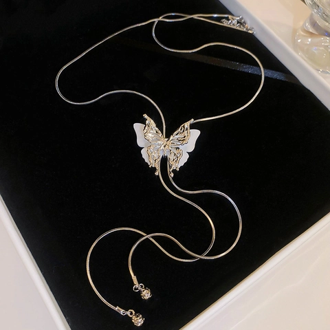 Schmetterling Quaste Halskette Legierung Kupfer Harz Schlangenkette Verstellbar Elegante Mode Schmuck Für Damen