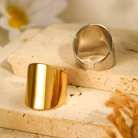 Minimalistische Brede Band Ring Roestvrij Staal 14K Verguld Verstelbaar Open Hoogglans Spiegeloppervlak Esthetische Sieraden Voor Dames