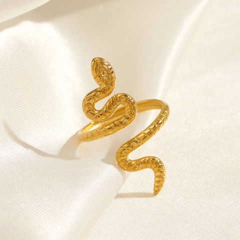 Stainless Steel Snake Ring 18K Gold Plated Adjustable Open Finger Jewelry For Women Men Gothic Animal Scale Texture Fashion