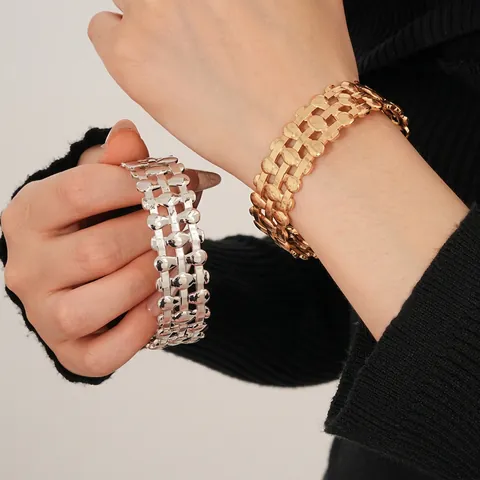 Geometrisches Hohles Gewebtes Manschettenarmband Mehrlagiger Eisenmetallring Vintage Modeschmuck Für Damen Gold Silber