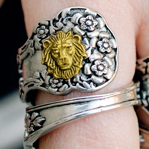 Lion Head Ring Vintage Two Tone Alloy Flower Relief Signet Finger Jewelry Retro Punk Style For Men
