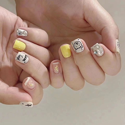 Press On Nails Short Square Yellow Hand Painted Star Bear Glitter Rhinestone Cute Sweet Fake Nails For Girls Women