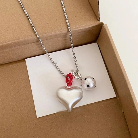 Mode Herz Anhänger Lange Halskette Für Frauen Gebürstetes Silber Herz Polka Dot Ball Rote Perlen Schmuck Pulloverkette