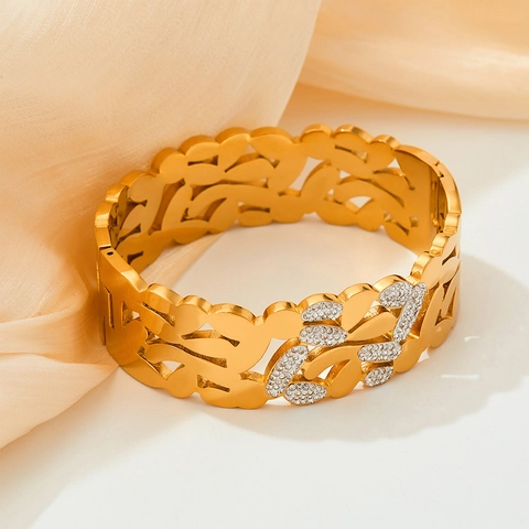 Brazalete Ancho De Acero Inoxidable Con Patrón De Hoja Hueca Con Diamantes De Imitación Mujeres Joyas Punk Exageradas