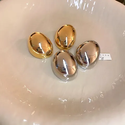 Orecchini A Bottone Ovali Geometrici In Lega Placcata Oro Lucidato A Specchio Con Perno In Argento Sterling 925 Per Donne