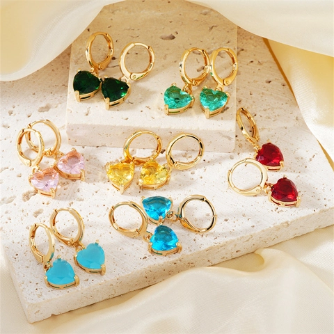 Pendientes De Aro De Circonita Cúbica En Forma De Corazón Cobre Chapado En Oro Colorido Minimalista Para Mujeres Niñas