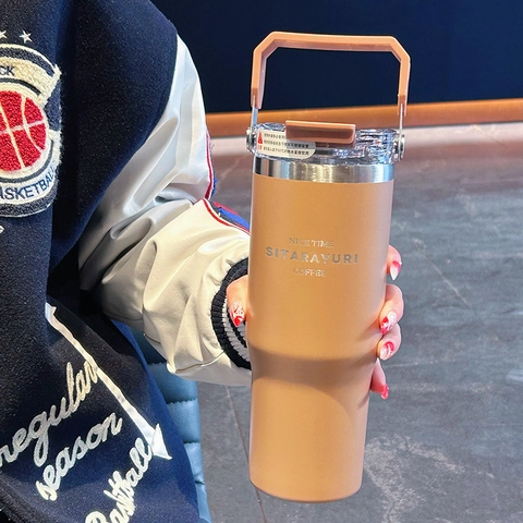 Gobelet Isolé En Acier Inoxydable Flacon À Vide Avec Poignée Portable Et Couvercle À Double Boisson Grande Capacité Tasse À Café Pour Voiture