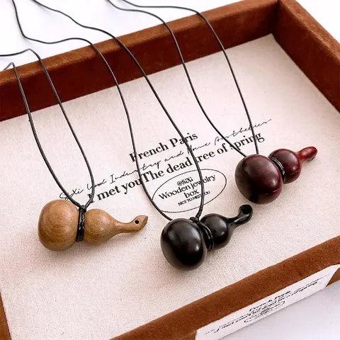 Wood Gourd Pendant Necklace Handmade Sandalwood Vintage Retro Minimalist Long Sweater Chain For Women Jewelry
