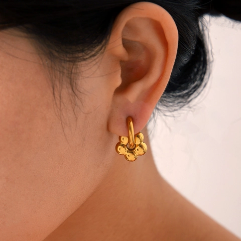 Orecchini a Cerchio in Acciaio Inossidabile alla Moda per Donna Ciondolo a Cuore Stella Fiore Color Oro Gioielli Ipoallergenici