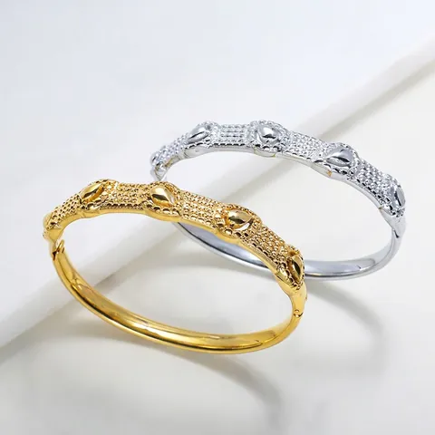 Brazalete Articulado de Acero Inoxidable Vintage para Mujer Chapado en Oro 18K Relieve Gota de Agua Joyería Ovalada