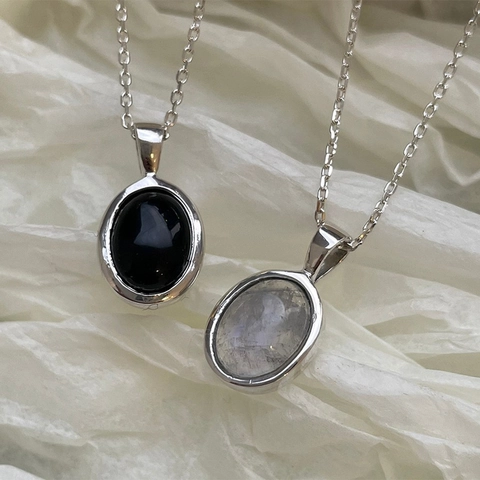 925 Sterling Silver Necklace Oval Moonstone Black Agate Pendant Elegant Minimalist Clavicle Chain Jewelry For Women