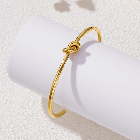 Minimalistische Knoop Open Manchet Armband Roestvrij Staal Gepolijst Verstelbaar Bangle Mode Sieraden Vrouwen Elegante Eenvoudige Stijl