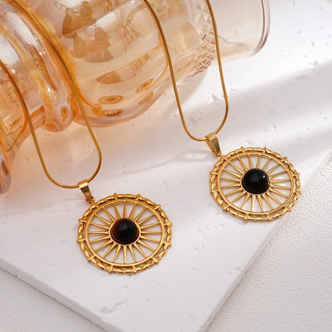 Collana Vintage in Acciaio al Titanio Placcato Oro Donna Pendente a Raggio di Sole Con Pietre Occhio di Tigre Agata Nera
