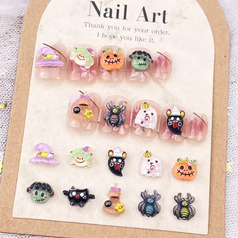 Ciondoli Per Nail Art Halloween 3D Resina Zucca Fantasma Ragno Cappello Da Strega Ornamenti Decorazioni Per Manicure Fai Da Te