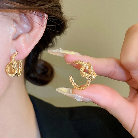 Geometrische C-Form Knoten Creolen Legierung Gedrehtes Design Mit 925 Sterling Silber Ohrring Stecker Für Damen