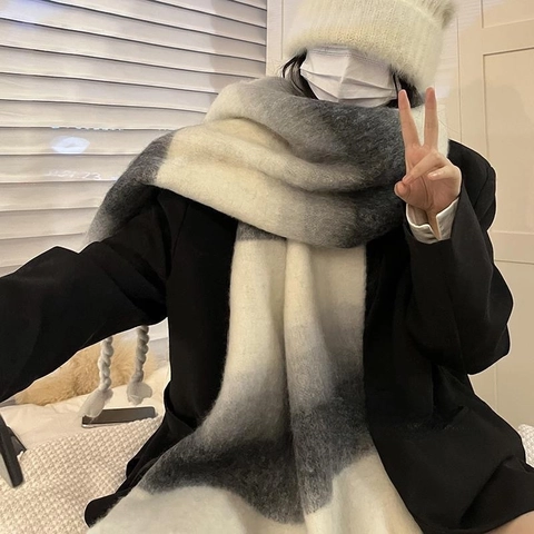 Women Winter Scarf Gradient Plaid Warm Thickened Shawl Wrap Tassel Imitation Cashmere Scarf For Ladies Korean Fashion Accessory
