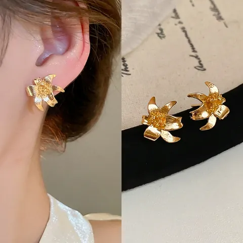 Lily Flower Stud Earrings With 925 Sterling Silver Earring Post Brushed Metal Retro Court Style Elegant For Women
