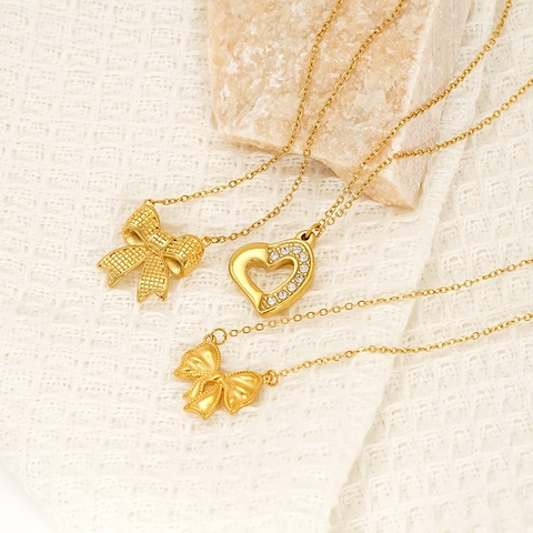 Collana Con Pendente A Fiocco Cuore Placcata Oro 18K Acciaio Inossidabile 304 Ipoallergenica Impermeabile Per Donna