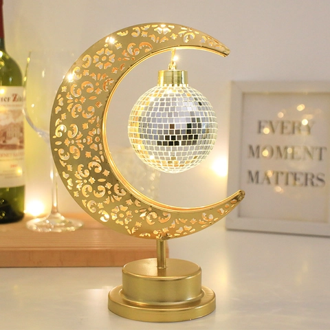 Lámpara de Mesa de Luna Hueca de Hierro Forjado Luz Decorativa LED Con Estrella o Bola Disco para Fiesta de Festival Decoración del Hogar