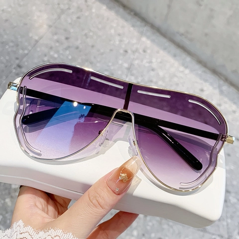 Women Oversized Heart Shaped Sunglasses Metal Frame Hollow Out Design Gradient Lens UV400 Fashion Eyewear