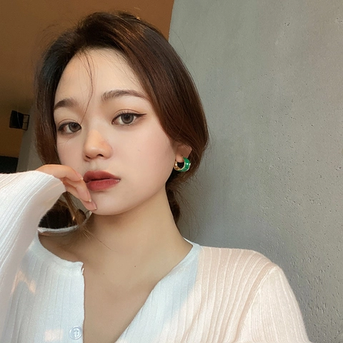 Vintage Geometric Irregular Hoop Earrings Alloy Enamel Drip Oil Minimalist Commuter Style Fashion Jewelry For Women
