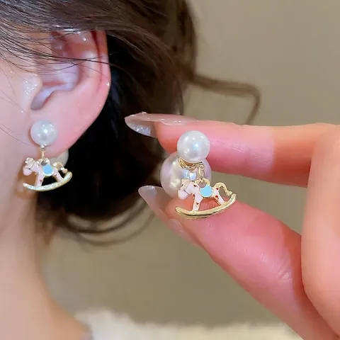 Orecchini A Cavallo A Dondolo Con Perla Artificial Imitazione Smalto Lega Gioielli Eleganti Donna Con Perno In Argento