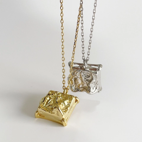 Collana Con Pendente Quadrato In Argento Sterling 925 Texture Lava Irregolare Gioielli Minimalisti Geometrici Per Donne