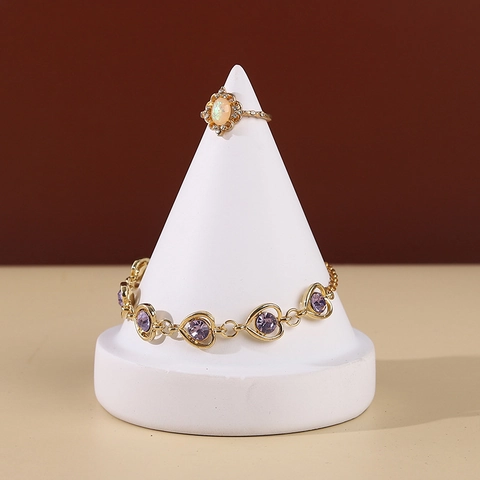 Resin Cone Jewelry Display Stand For Bracelet Ring Watch Desktop Organizer Creative Home Decor Modern