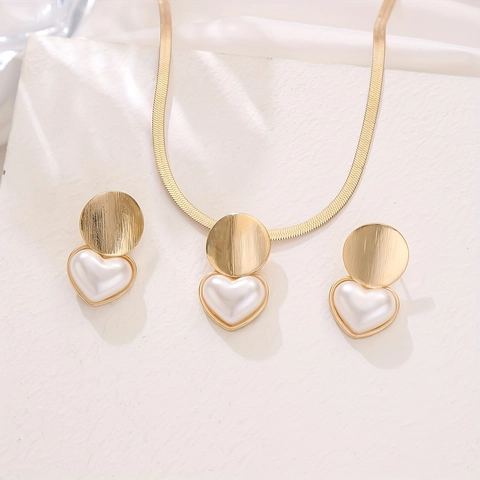 Fashion Alloy Artificial Pearl Heart Pendant Necklace And Earrings Rhinestone Snake Bone Chain Jewelry For Women Gift