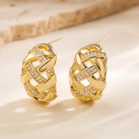 Geflochtene C-Förmige Creolen 18K Vergoldetes Kupfer Mikropave Zirkon Geometrischer Modeschmuck Für Damen