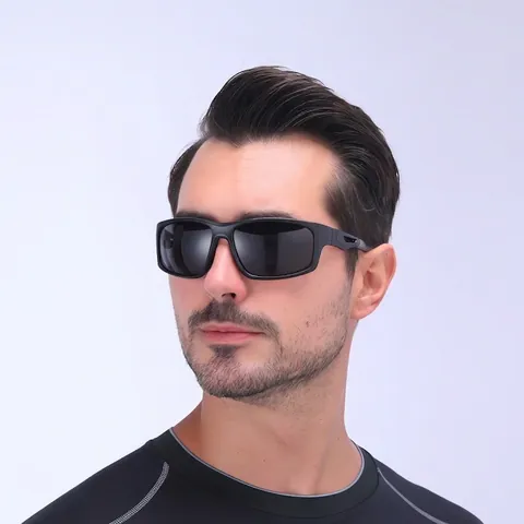 Occhiali Da Sole Sportivi Ciclismo Montatura PC Protezione UV400 Antivento Outdoor Guida Corsa Pesca Avvolgenti Leggeri
