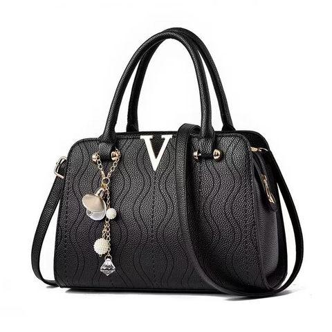 Elegant PU Leather Handbag With V-Metal Logo And Floral Artificial Pearl Charm Large Capacity Crossbody Shoulder Bag For Women Fashion