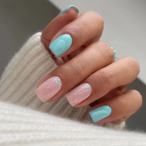 Faux Ongles À Presser Brillant Bleu Rose Pailleté Carré Faux Ongles Amovible Manucure Mode Douce Pour Femmes Style Été