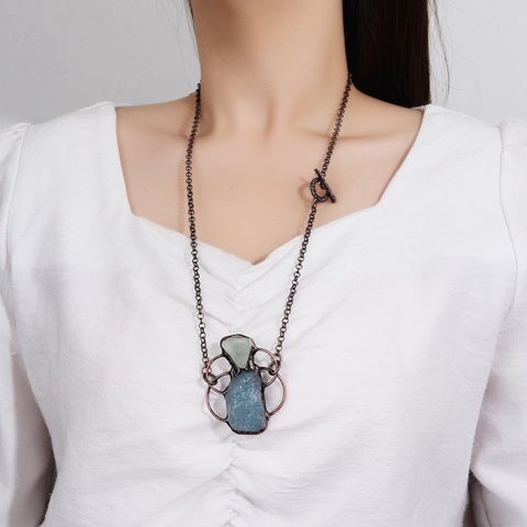 Vintage Natural Aquamarine Green Fluorite Raw Stone Pendant Necklace Copper Handmade Bohemian Geometric Women Jewelry