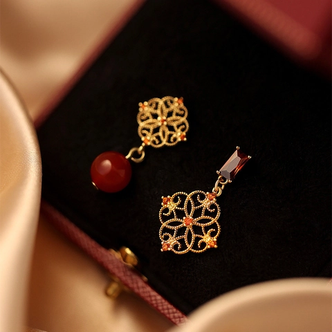 Asymmetric Flower Drop Earrings With Zircon Red Beads Hollow Vintage Oriental Style For Women Silver Earring Post