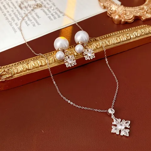 Elegante Collana E Orecchini A Fiore Zircone Perla Artificial Imitazione Con Perno In Argento Gioielli In Stile Vintage Per Donne