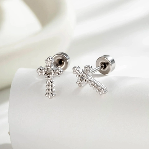 Gothic Punk Cross Ear Bone Stud Titanium Steel Copper Zircon Piercing Cartilage Earring Screw Back Cool Style Jewelry