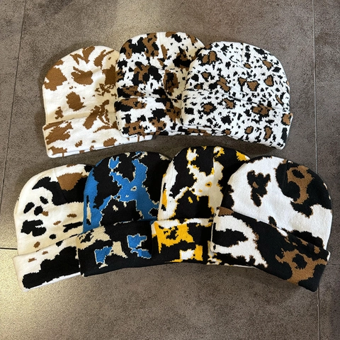 Knitted Beanie Hat Cow Leopard Print Acrylic Warm Winter Vintage Fashion Cuffed Elastic Headwear Women Men