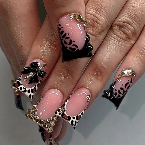 Leopard Print Press On Nails With 3D Black Bow And Rhinestone Long Tapered Square Glossy Pink Black Fake Nails