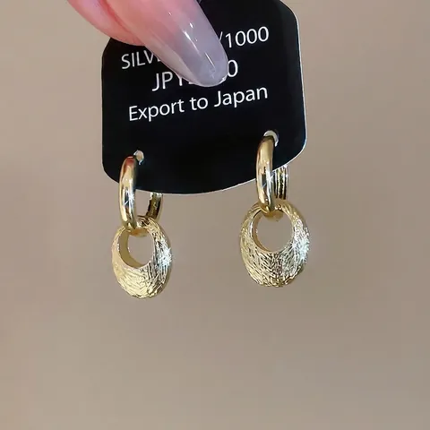 Vintage Gouden Ovalen Gehamerde Hoop Oorbellen Met Stalen Oorsteker Geneste Dubbele Ring Getextureerd Metaal Voor Dames